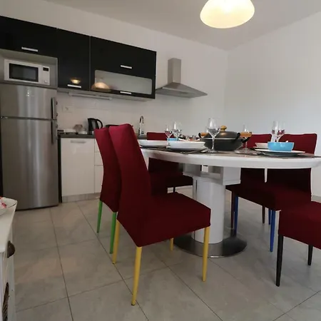 Apartment La Maison