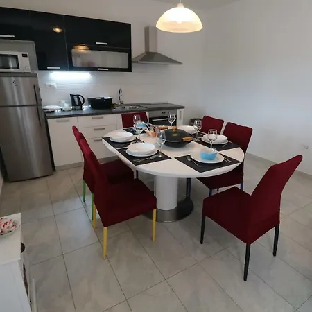 La Maison Apartment