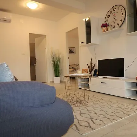 Apartment La Maison