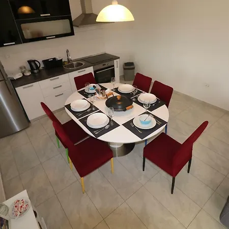 Apartment La Maison