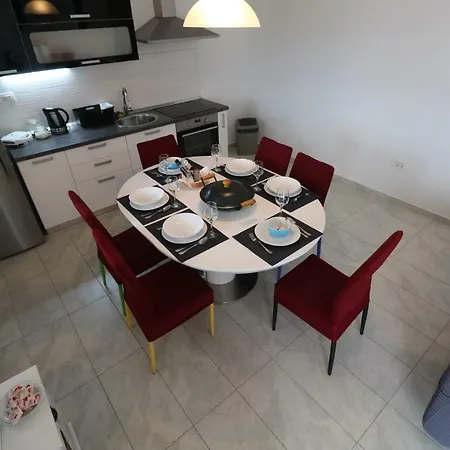 Apartment La Maison
