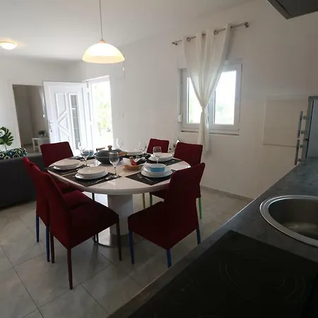 La Maison זאדאר