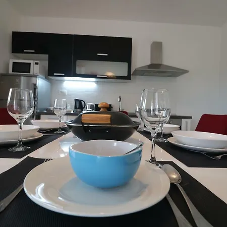 La Maison זאדאר